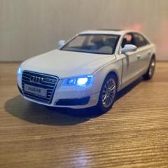 京商 アウディ A8 D4 ホワイト 1/43 モデルカー ミニカー Amazon | ミニカー 1/43 京商 アウディ A8 D4 ホワイト モデル