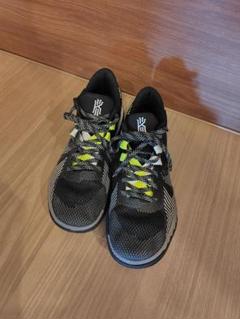 KYRIE FLYTRAP V EP 24.5cm