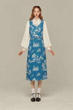 入口にランタンが吊り下げられている tnewties Sサイズ スカート 入口にランタンが吊り下げられている》ハイウエストペンシル