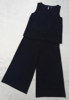 【極美品】Theory クラシッククレープ　美脚パンツ　ブラック 2025年最新】THEORY セオリー CREPEの人気アイテム - メルカリ