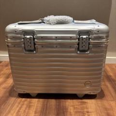 リモア×Audi レア美品トパーズパイロットトロリー 2輪スーツケース 楽天市場】RIMOWA リモワ ×Audiアウディコラボ 928.50 TOPAS