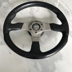 MOMO RACE（クイックリリースボス、ホーンボタン付き）　D35 MOMO RACE（クイックリリースボス、ホーンボタン付き） D35