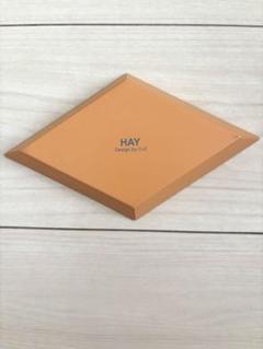 HAY ダイヤモンド型トレイ オレンジ