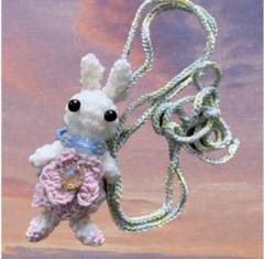 Lafeecuiller ハンドメイド デザフェス  兎ぬい抱っこネックレス 楽天市場】《メール便OK》【ShionBeadwork 67】 ぬいぐるみ
