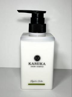 ✩ヘアオイル付き✩Kamikaオールインワンクリームシャンプー 600g× 2個 KAMIKA オールインワンクリームシャンプー 600g×2個ボトル1個