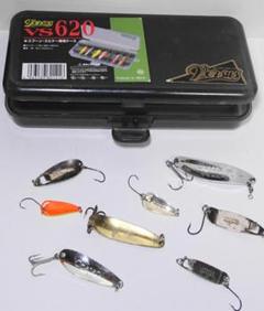 ハードルアー 約40個 透明ケース付き ハードルアー 8個まとめ ⑩ ダイワ LUREMAN Chinook ケース付き