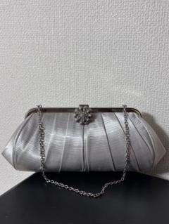 シルバー プリーツ パーティーバッグ