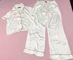 Boohoo bride ホワイトサテンパジャマセットLのサムネイル