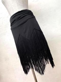 【XLサイズ】新品　ラテン　裾ジグザグ　フリンジスカート黒 ｂ322