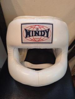 最終値下げ WINDY ヘッドギア ホワイト 白 Winning ボクシング ヘッドギア ホワイト L 新品