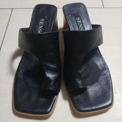 SENSO ブラック トングサンダル 中ヒール