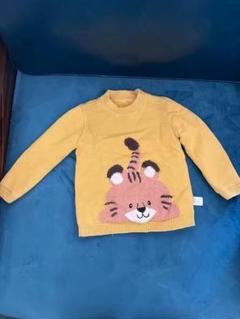 トラ刺繍イエローニットセーター