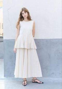 ジェマアトリエ✩ボリュームブラウジングブラウス✩シアー✩チュニック✩イエロー jemma atelier ボリュームブラウジングブラウスの通販 by u's