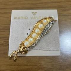08 MARIOVALENTINO マリオヴァレンティノ　サヤエンドウ　ブローチ