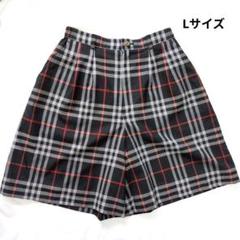 BURBERRY バーバリー キュロット ハーフパンツ チェック 紺　Lサイズのサムネイル