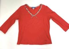 Burberry レッド Vネック Tシャツ M