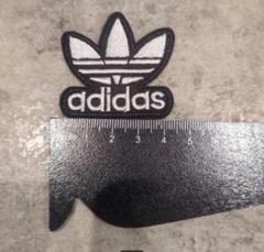 adidas　ワッペン　アイロン　3枚葉　小　黒