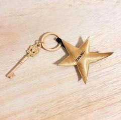 Chanel ゴールドメダルキーホルダー シャネル/キーホルダー(チャーム)/ゴールドの買取実績【ブラン