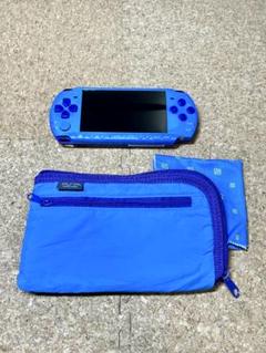 希少カラー　PSP-3000　本体 限定色のスカイブルー/マリンブルー PSPの新色，ツートンカラー「スカイブルー/マリンブルー」が4月