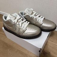 AIR JORDAN 1 LOW SE HQ3529-099 24.0cmのサムネイル