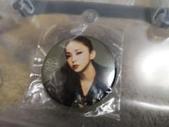 2025年最新】安室奈美恵缶バッチの人気アイテム - メルカリ