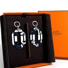 未使用　HERMES　エルメス　アトラージュ　ピアス　ネイビー　ホワイト　箱付き