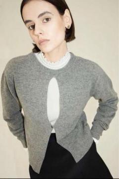 4月13日掲載終了です⚫︎クラネ⚫︎ 広瀬すず　ニット　カーディガン 有名人・芸能人が着用している「Suzu Hirose × CLANE」の