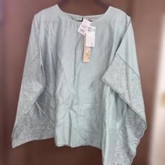 刺繍入りミントグリーンポンチョ風トップス　大きいサイズ　3L 未使用品