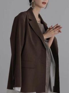 ★完売商品★louren ローレンcutoff tailored jacket 2025年最新】louren cutoff tailoredの人気アイテム - メルカリ