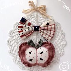 ⭐アメリカンカントリー雑貨♥️木製まん丸りんごのおめかし家族