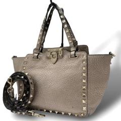 Valentino Garavani ロックスタッズ ミニ 2wayレザーバッグ