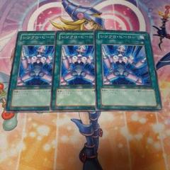 遊戯王　シンクロヒーロー
