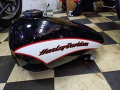 Harley-Davidson バイクタンク 白 青いストライプ Performance Series チンスポイラー | ハーレー・カスタム