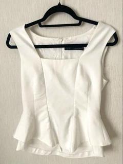 ストレッチペプラムトップス - ブラック | ZARA Japan / 日本