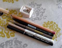プチプラ　ペンシル　ライナー　まとめ売りのサムネイル