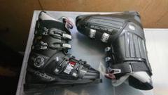 ○ gen factory 厳 スキーブーツ BUMPS8 ブラック