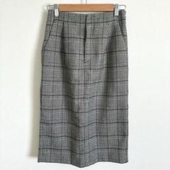 アバハウスエクリュ　膝丈　スカート　千鳥格子　タイト　キレイめ　おしゃれ