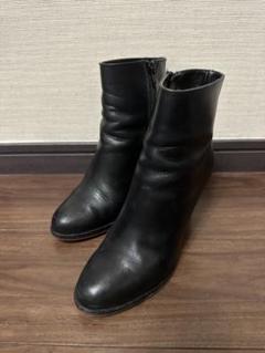 2023年最新】クリスチャンルブタン SIZE 37の人気アイテム - メルカリ