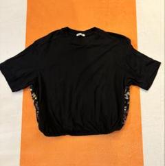 六月まで出品❗️【miu miu 美品】ハート柄 ブラック Tシャツ 六月まで出品❗️【miu miu 美品】ハート柄 ブラック Tシャツ