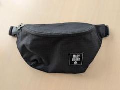 未使用級✨️MARY QUANT　ナイロンボディバッグ　ウエストバッグ　ブラック マリークワントボディバッグ マリークワント ボディバッグ MARY