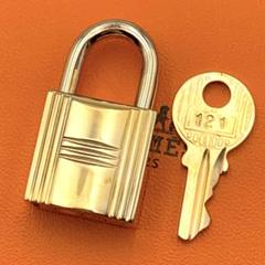 【美品】エルメス K24ゴールドメッキ パドロック カデナ リペア品 50番 楽天市場】エルメス HERMES カデナ キー 1セット GD金具