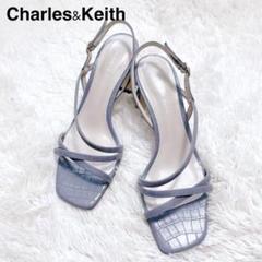 【美品】CHARLES & KEITH ストラップ　チャンキーヒールサンダル