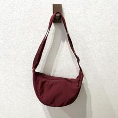 UNIQLO ラウンドミニショルダーバッグ　赤　バーガンディ