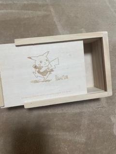 箱のみ】木のジグゾーパズル ピカチュウ