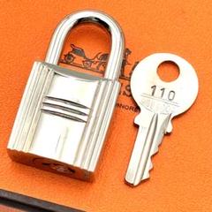 HERMES エルメス カデナ シルバー No.110　110番　鍵付き m39118768756_1.jpg?1732305829