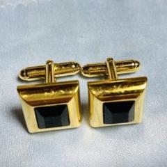 ドルチェ&ガッバーナ　カフリンクス　カフス　ロゴ　２セット DOLCE&GABBANA（カフリンクス）のフリマアイテム一覧