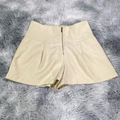 bye bye【M】ショートパンツ　ベージュ　レディース　オシャレ