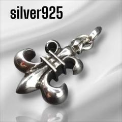 silver925 百合 ドッグタグ ペンダント チャーム フレア 紋章 silver925 百合 ドッグタグ ペンダント チャーム フレア 紋章