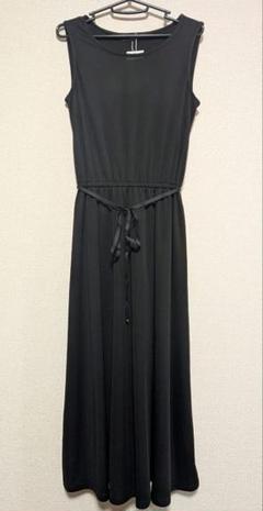 salire（サリア）ノースリーブ紐ベルト付ロングワンピース ブラック 新品