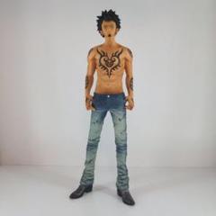 KING OF ARTIST トラファルガー・ロー フィギュアのサムネイル